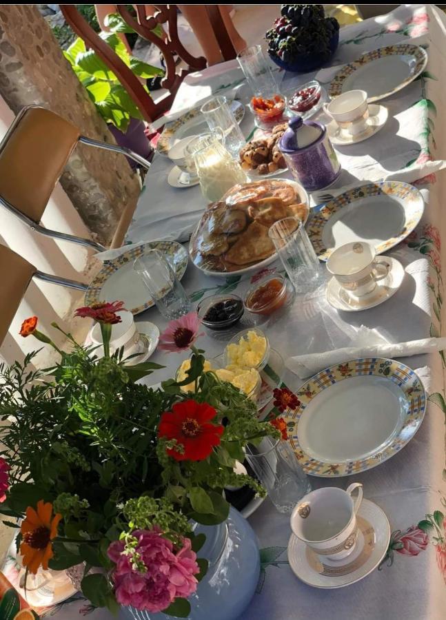 Villa Goliku Pestani エクステリア 写真
